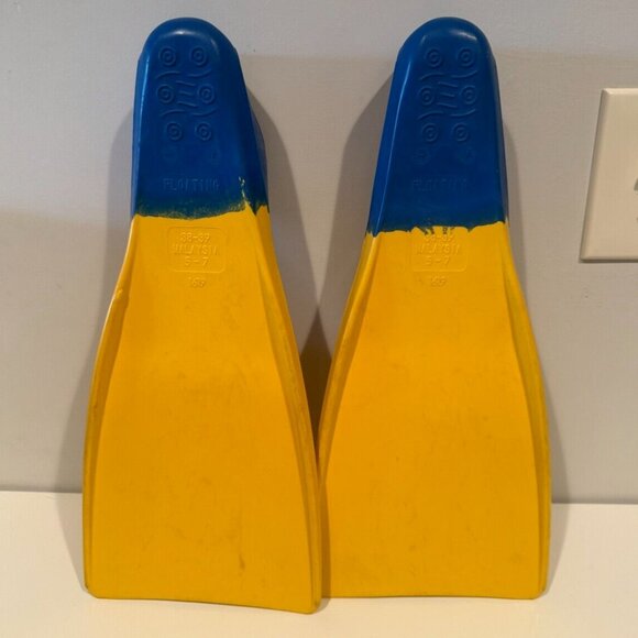 Tritan Swim Tech Adult Floating Swim Fins Flipper Size 5-7 Blue - Yellow GUC - Picture 2 of 2